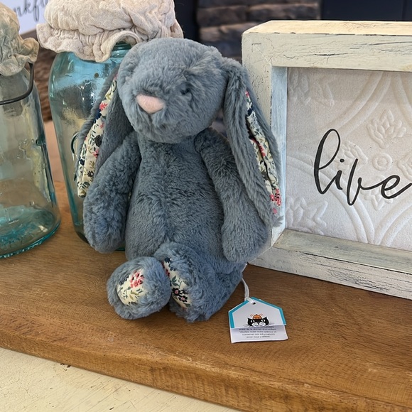 Jellycat blossom small dusky blue bunny new with tags & hard to find! - Picture 2 of 3